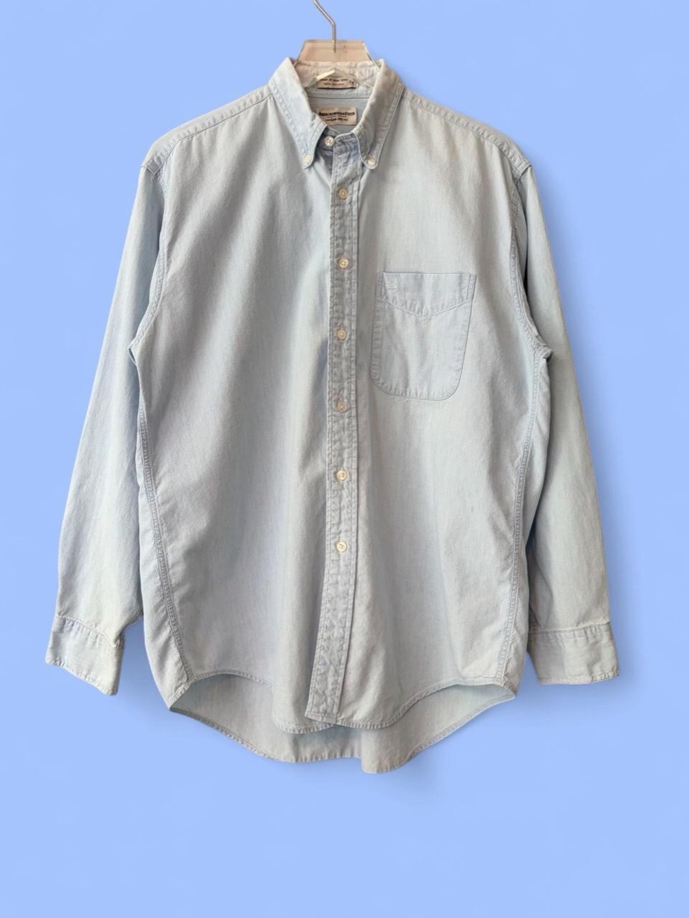 1990s Made in HK Abercrombie Chambray Buttondown Shirt